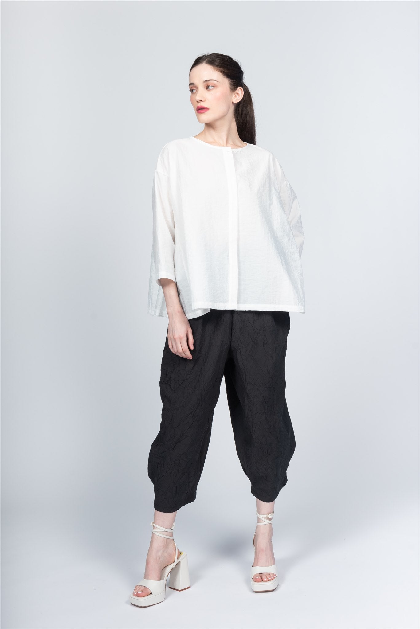 WT221531 TOP