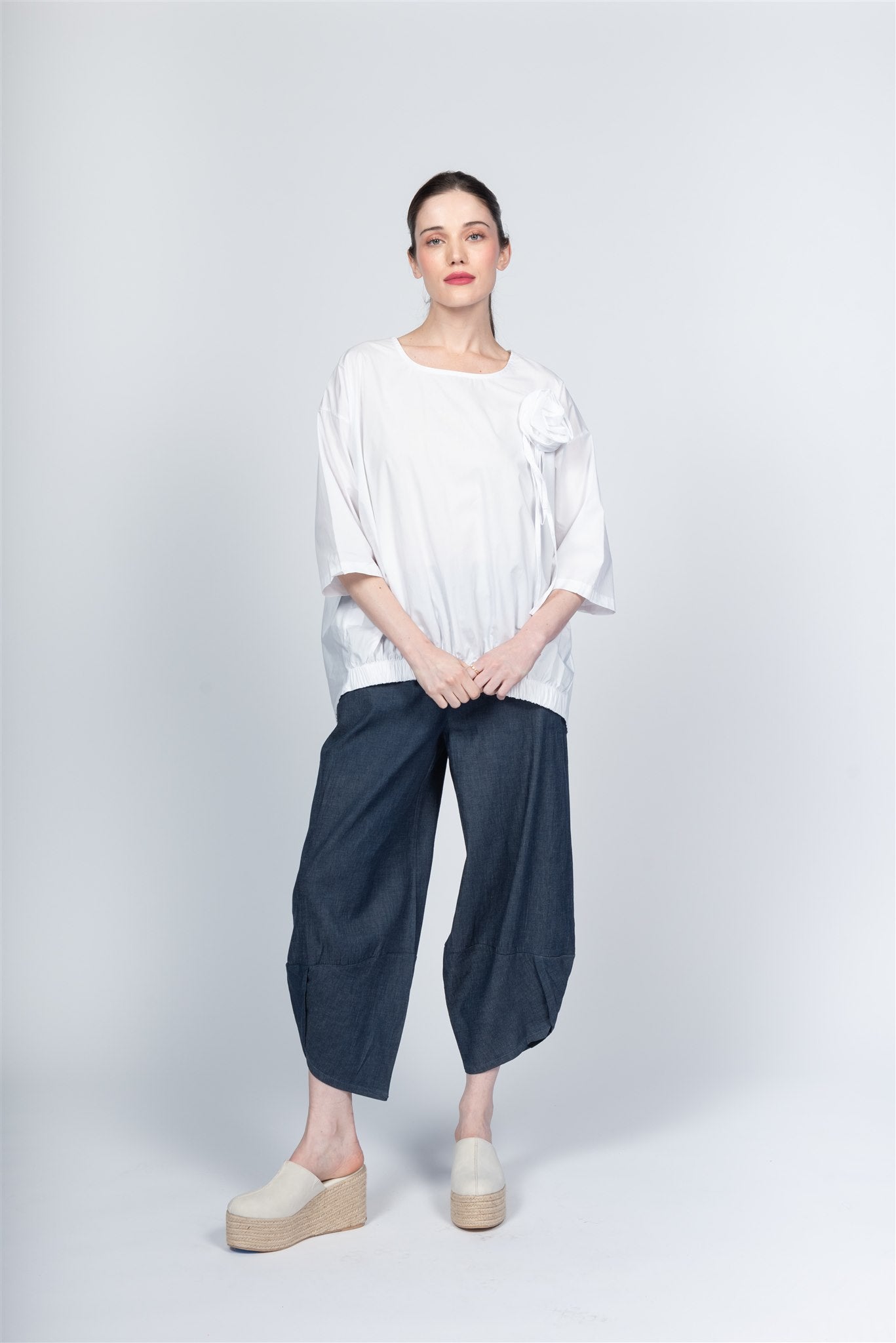 SM2222 TOP
